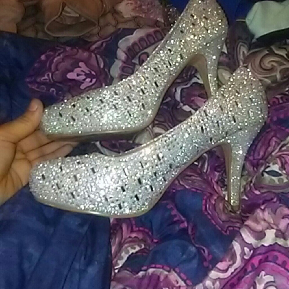Homecoming heels